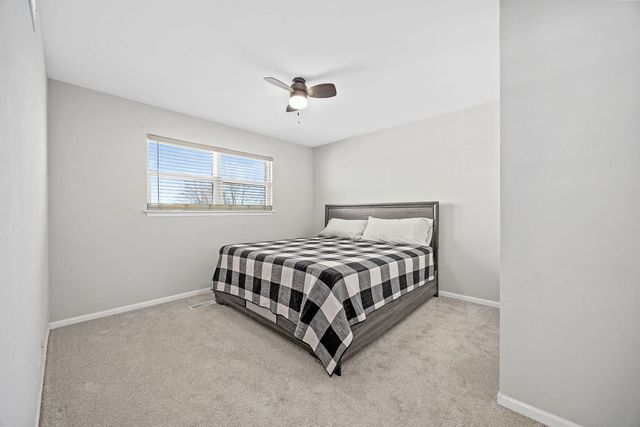 25727 S Mccorkle Avenue, Monee, IL 60449