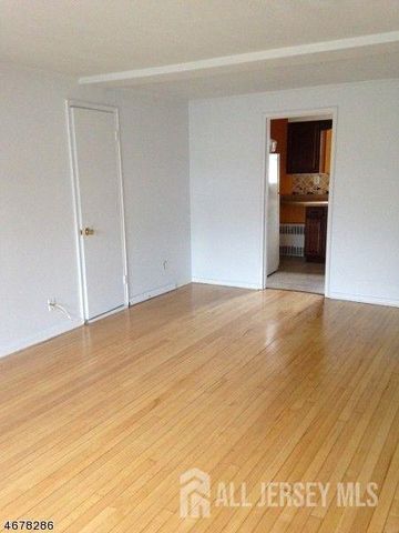 16-A Garfieldpark, Edison, NJ 08837
