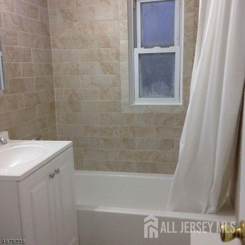 16-A Garfieldpark, Edison, NJ 08837