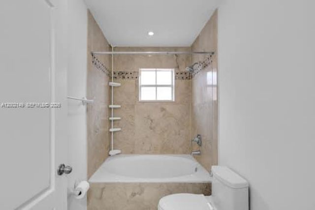 7503 W 34th Ln, Hialeah, FL 33018