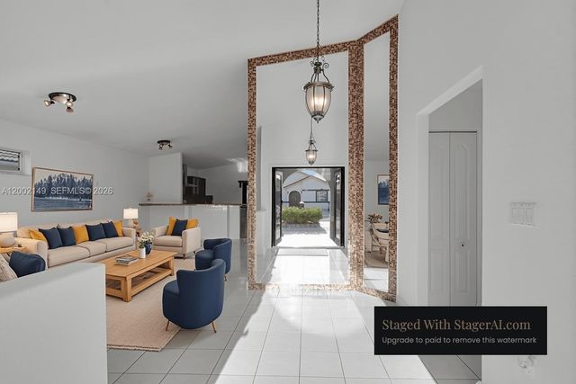 7503 W 34th Ln, Hialeah, FL 33018