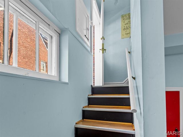 754 Yale Avenue, University City, MO 63130