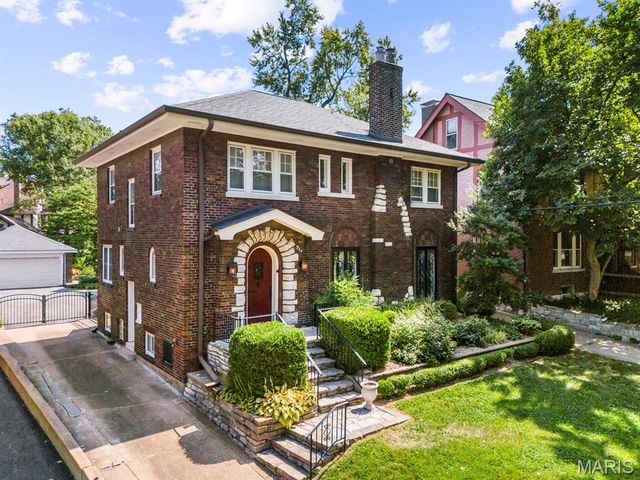 754 Yale Avenue, University City, MO 63130