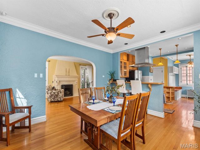 754 Yale Avenue, University City, MO 63130