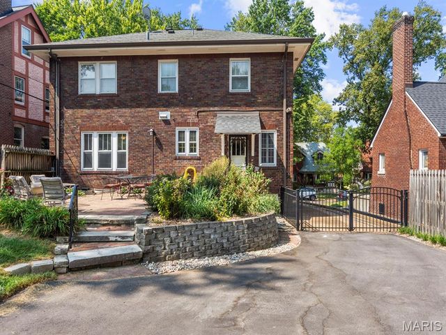 754 Yale Avenue, University City, MO 63130