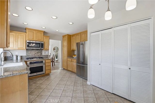 2051 Pueblo, Tustin, CA 92782