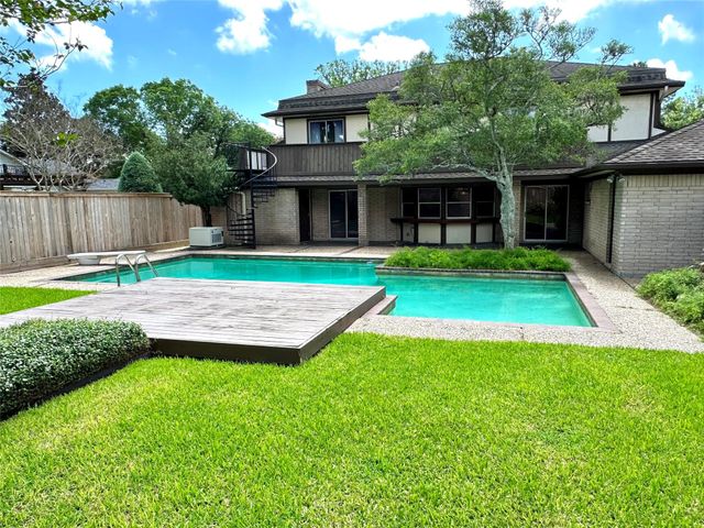 16329 Brook Forest Drive, Houston, TX 77059