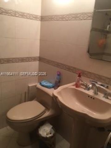 8315 SW 72nd Ave 104B, Miami, FL 33143