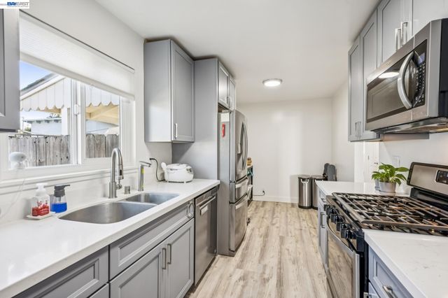 1321 Delwood St, Vallejo, CA 94591