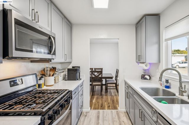 1321 Delwood St, Vallejo, CA 94591