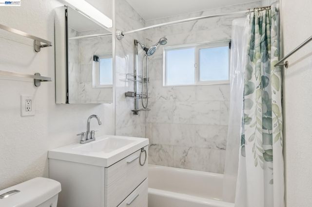 1321 Delwood St, Vallejo, CA 94591