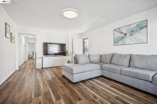 1321 Delwood St, Vallejo, CA 94591