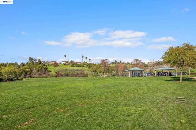 1321 Delwood St, Vallejo, CA 94591