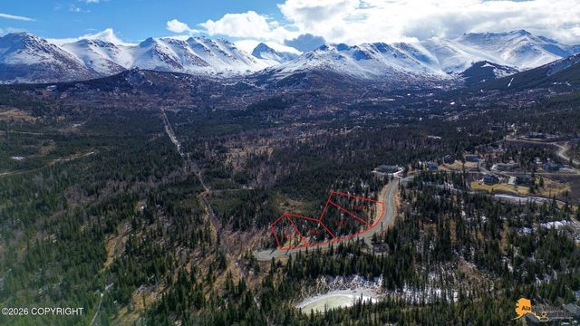 L4 B5 Mountain Air Drive, Anchorage, AK 99516