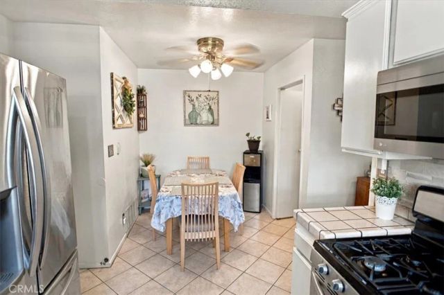 3458 Santa Barbara Court, Palmdale, CA 93550