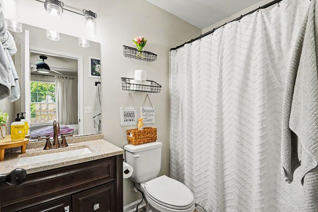 112 Jupiter Dr, Ashland City, TN 37015