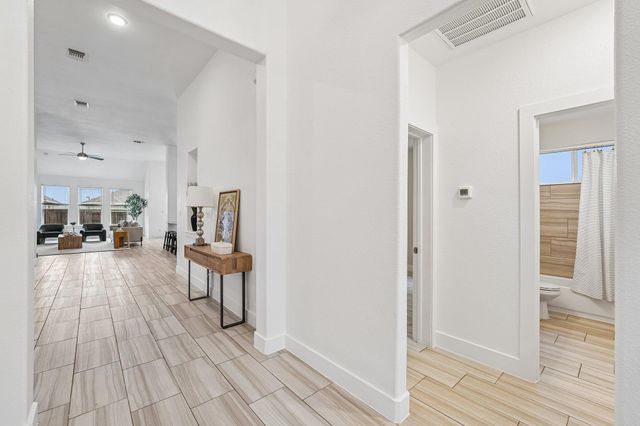 201 Potts ST, Georgetown, TX 78628