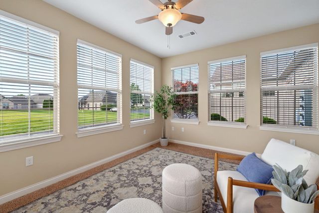 7049 Creekside Circle 7049 Creekside Circle, Fairborn, OH 45324