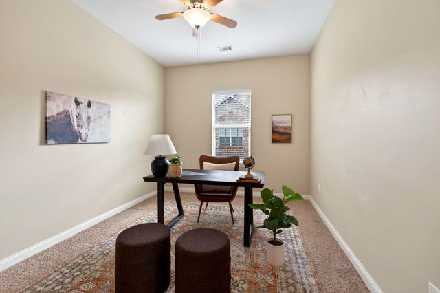 7049 Creekside Circle 7049 Creekside Circle, Fairborn, OH 45324