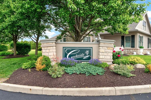 7049 Creekside Circle 7049 Creekside Circle, Fairborn, OH 45324