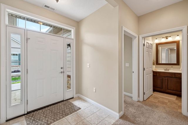 7049 Creekside Circle 7049 Creekside Circle, Fairborn, OH 45324