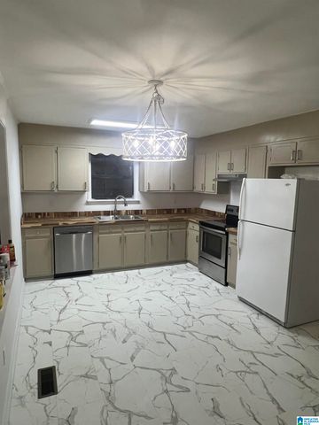 2101 SADLERTOWN ROAD, Bessemer, AL 35022