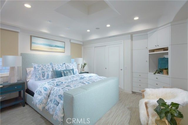 1510 E Oceanfront, Newport Beach, CA 92661