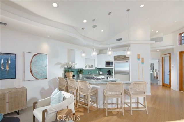 1510 E Oceanfront, Newport Beach, CA 92661