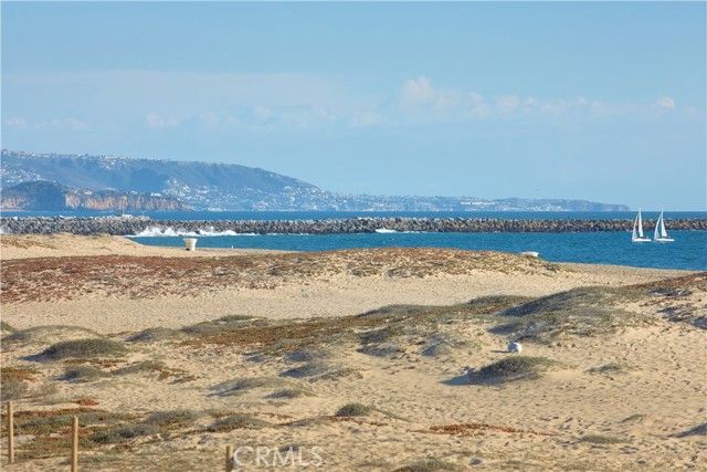1510 E Oceanfront, Newport Beach, CA 92661