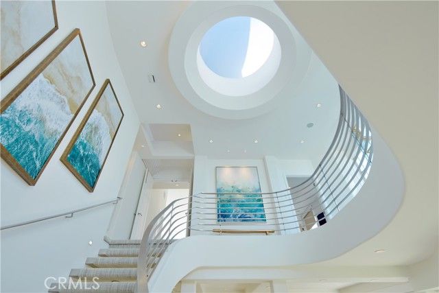 1510 E Oceanfront, Newport Beach, CA 92661