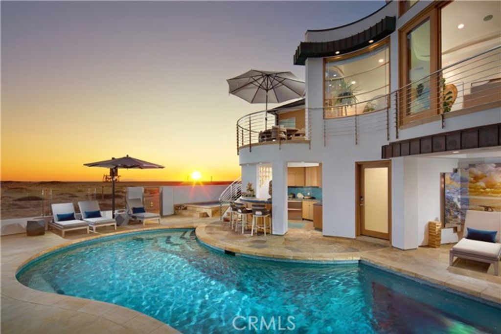 1510 E Oceanfront, Newport Beach, CA 92661