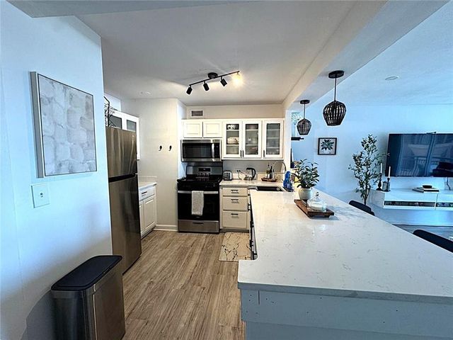 620 Peachtree Street NE 909, Atlanta, GA 30308