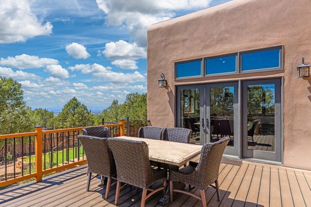 13 Arroyo Vista, Santa Fe, NM 87505