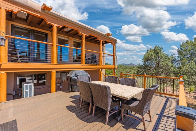 13 Arroyo Vista, Santa Fe, NM 87505