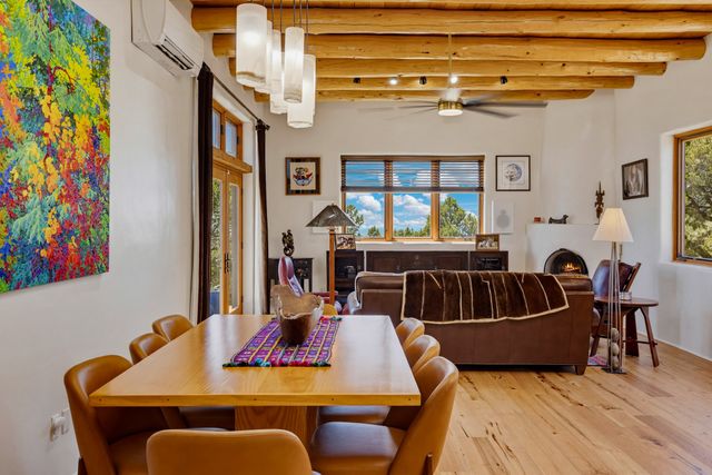 13 Arroyo Vista, Santa Fe, NM 87505