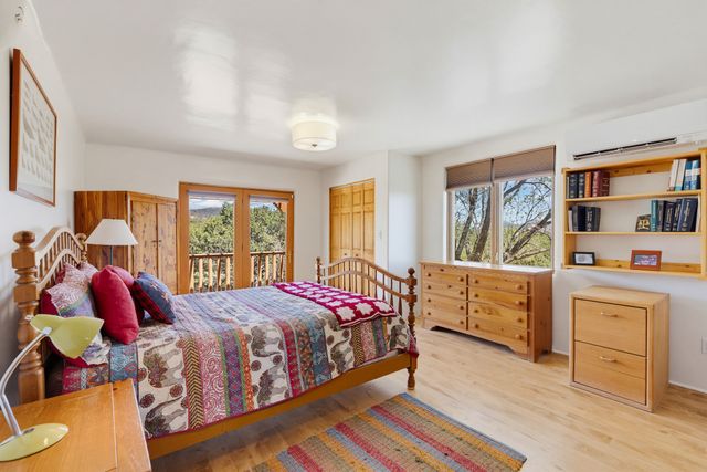13 Arroyo Vista, Santa Fe, NM 87505