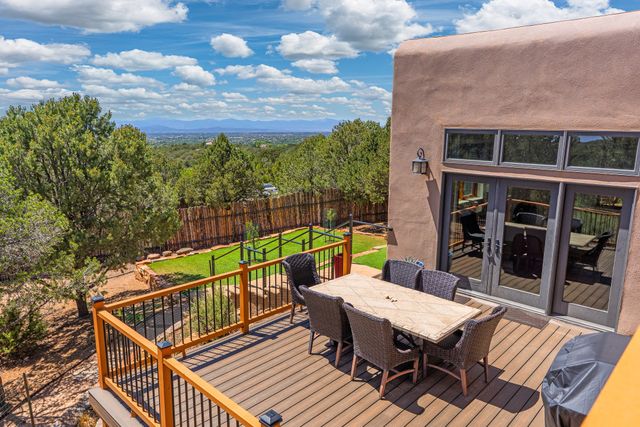13 Arroyo Vista, Santa Fe, NM 87505
