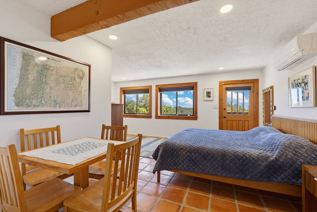 13 Arroyo Vista, Santa Fe, NM 87505