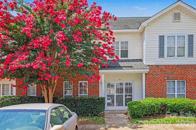 6414 Mallard View Lane, Charlotte, NC 28269