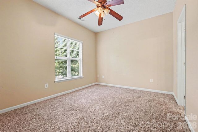 6414 Mallard View Lane, Charlotte, NC 28269