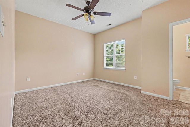 6414 Mallard View Lane, Charlotte, NC 28269
