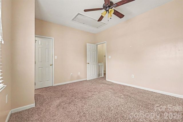 6414 Mallard View Lane, Charlotte, NC 28269