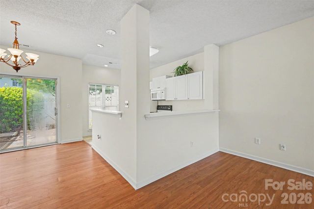 6414 Mallard View Lane, Charlotte, NC 28269