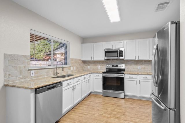 905 Lodosa DR, Cedar Park, TX 78613