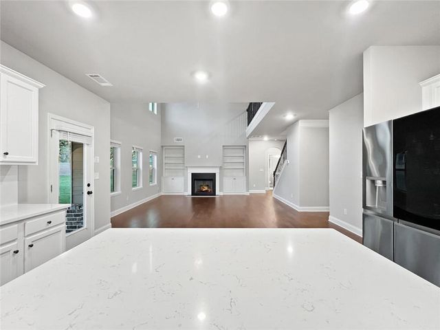 3868 Southfield Court, Loganville, GA 30052