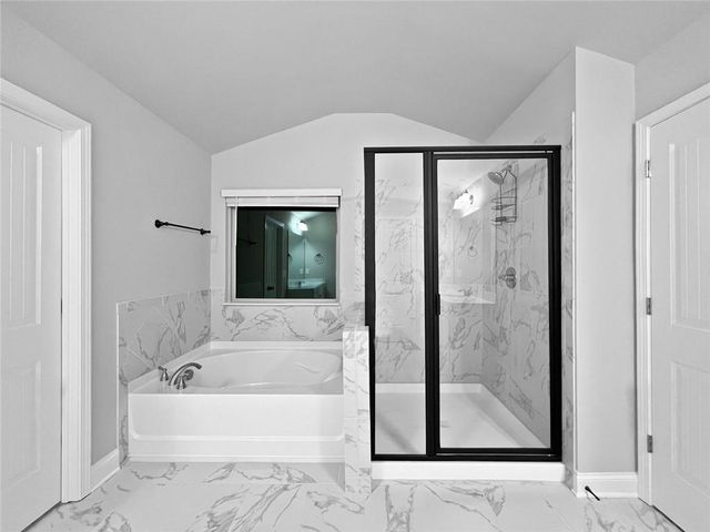 3868 Southfield Court, Loganville, GA 30052