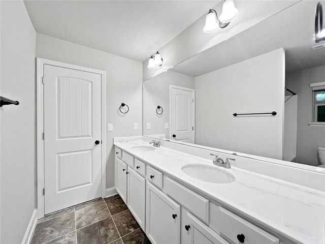 3868 Southfield Court, Loganville, GA 30052