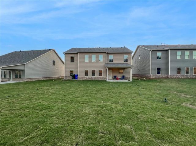 3868 Southfield Court, Loganville, GA 30052