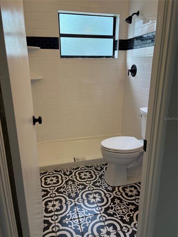 312 W PALMETTO AVENUE, Deland, FL 32720