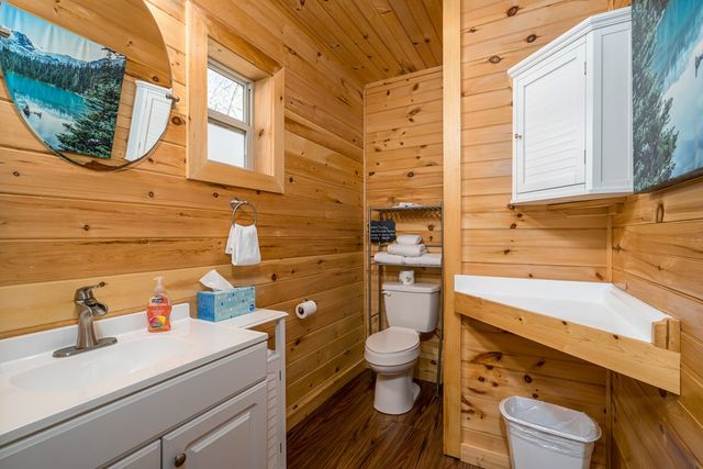 485 Banner Circle, Ellijay, GA 30540